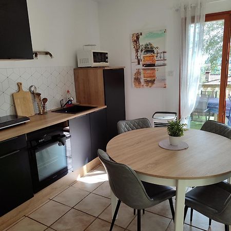 T2 En Rez De Chaussee De Villa A Cuers Εξωτερικό φωτογραφία